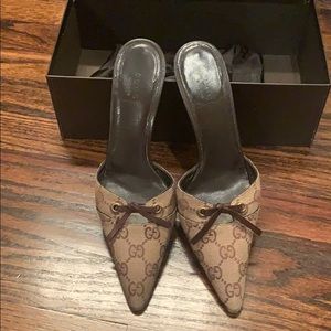 Gucci Beige/Brown Mules